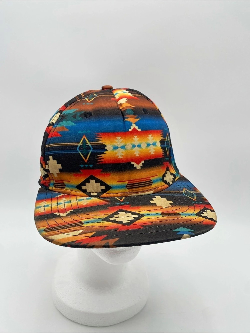 Vintage rare Neff Geometric Southwestern Print Snapback Hat